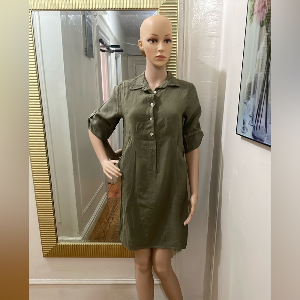 Elena Baldi's Olive Green Linen Shirt - Picture 12 of 12